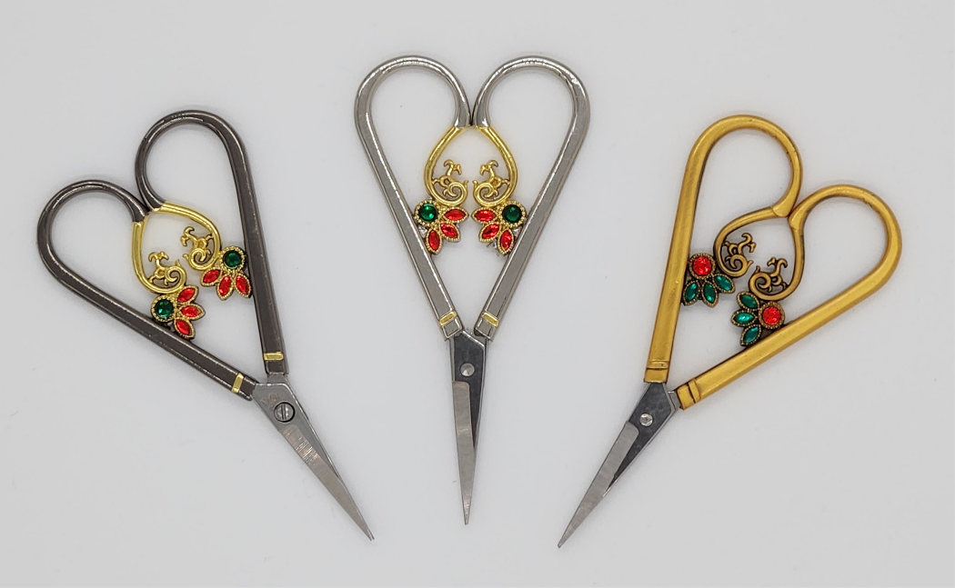 Embroidery scissors with Heart shaped handles - Needle Wielders Sewing